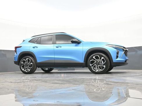 New 2026 Chevrolet Trax RS w/ Driver Confidence Package image 48