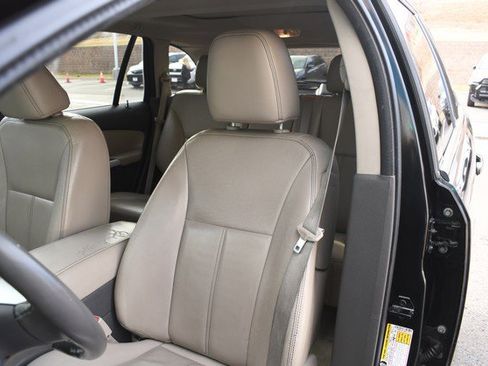 Used 2011 Ford Edge Limited w/ 302A Rapid Spec Order Code image 17