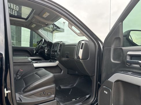 Used 2018 Chevrolet Silverado 1500 LTZ Z71 w/ Redline Edition image 19