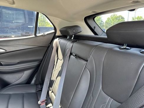 Used 2025 Buick Encore GX Avenir w/ Avenir Technology Package FWD image 7