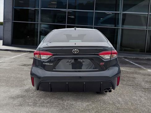 Used 2025 Toyota Corolla SE image 6