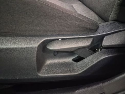 Used 2025 Toyota Camry LE image 37