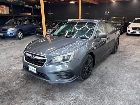 Used 2018 Subaru Legacy 2.5i AWD/4WD image 3
