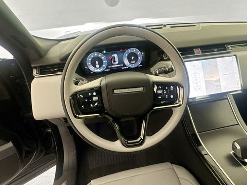 New 2026 Land Rover Range Rover Velar S AWD/4WD image 11