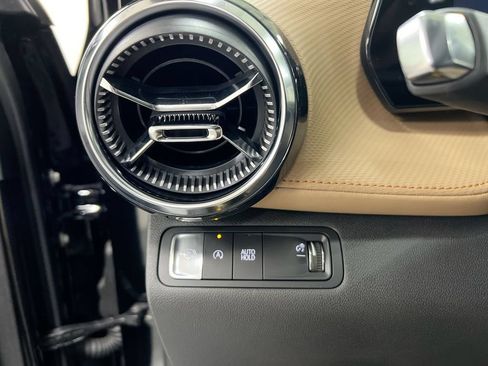 Used 2025 Chevrolet Equinox ACTIV w/ Safety and Technology Package FWD image 18