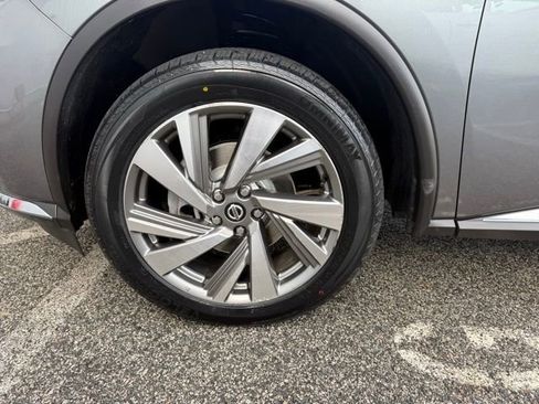 Used 2020 Nissan Murano SL w/ Moonroof Package image 27