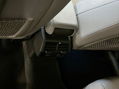 Used 2022 Audi Q3 2.0T Premium Plus w/ Premium Plus Package image 29