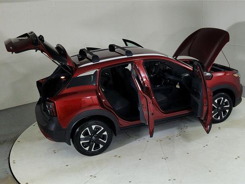 New 2026 Nissan Kicks SV w/ Charging Package image 46