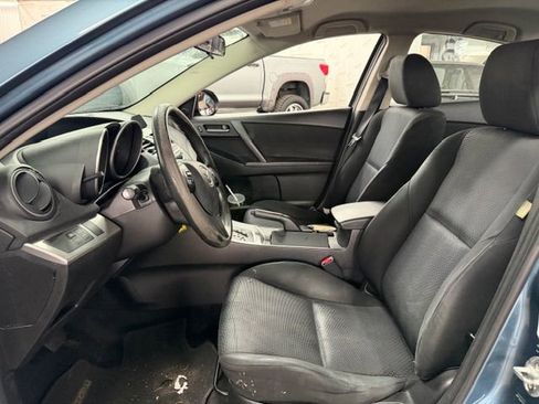 Used 2010 MAZDA MAZDA3 i Touring image 7
