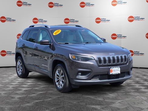 Used 2020 Jeep Cherokee Latitude Lux w/ Quick Order Package 26H Lux AWD/4WD image 3