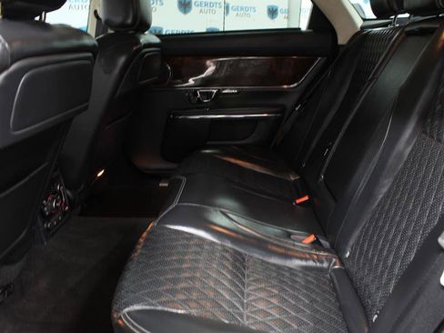 Used 2016 Jaguar XJ L Portfolio image 17