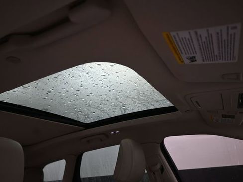 Used 2021 Lincoln Corsair Reserve w/ Equipment Group 201A image 13