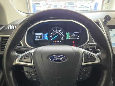 Used 2015 Ford Edge Titanium w/ Equipment Group 301A image 32