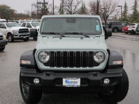 Used 2024 Jeep Wrangler Sport S image 21