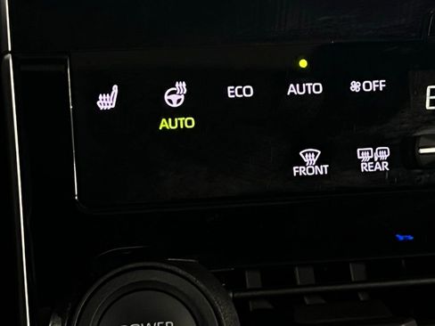 Used 2023 Toyota bZ4X XLE image 19