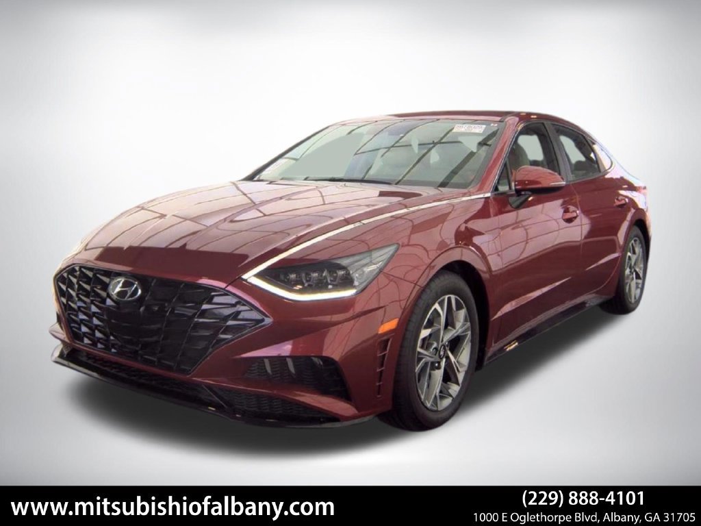 Used 2023 Hyundai Sonata SEL FWD image 1