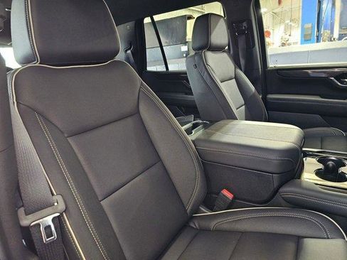 New 2026 GMC Yukon XL Denali image 14