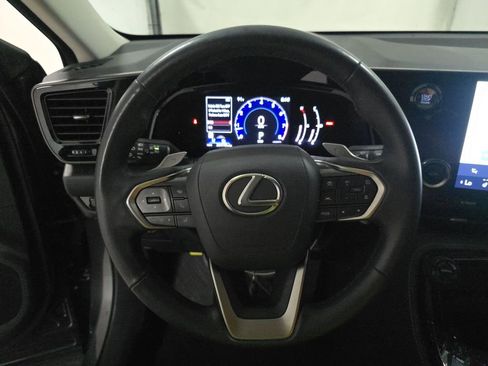 Used 2025 Lexus NX 250 FWD w/ Cold Area Package image 6
