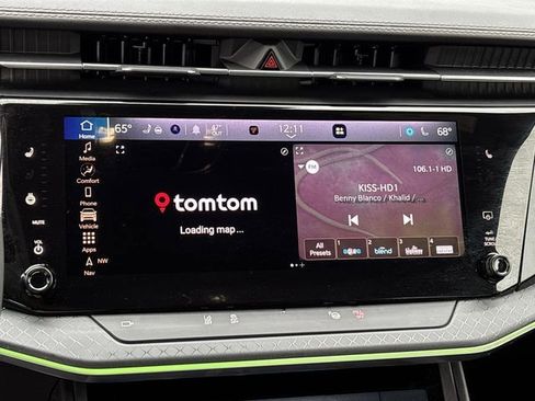 Used 2025 Jeep Wagoneer S Limited image 12