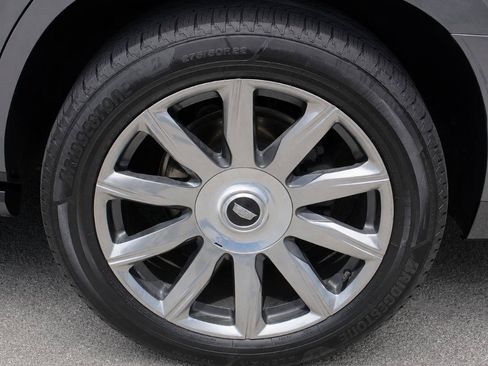 Used 2021 Cadillac Escalade Premium Luxury Platinum AWD/4WD image 8