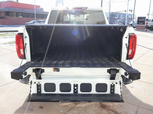 Certified 2023 GMC Sierra 1500 SLT w/ SLT Premium Package image 28