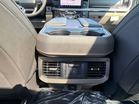 New 2026 Ford F350 Platinum w/ Platinum Plus Package AWD/4WD image 18
