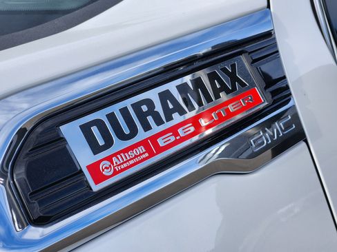 Certified 2022 GMC Sierra 2500 Denali w/ Technology Package image 8