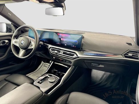 Used 2024 BMW 230i Coupe w/ Premium Package RWD image 30