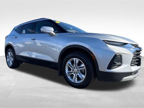 Used 2020 Chevrolet Blazer LT image 9