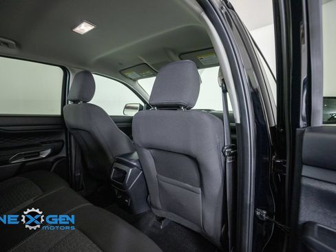 Used 2025 Ford Ranger XLT w/ FX4 Off-Road Package AWD/4WD image 34