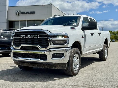 New 2026 RAM 2500 Tradesman w/ Chrome Appearance Group image 2