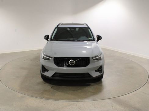 New 2026 Volvo XC40 B5 Plus w/ Protection Package Premier image 9