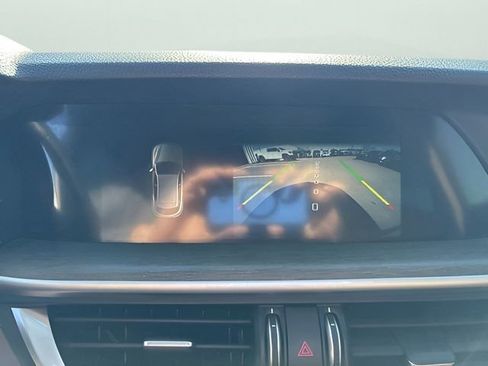 Used 2019 Alfa Romeo Stelvio Ti image 19