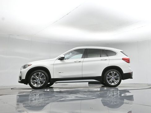 Used 2017 BMW X1 xDrive28i image 55