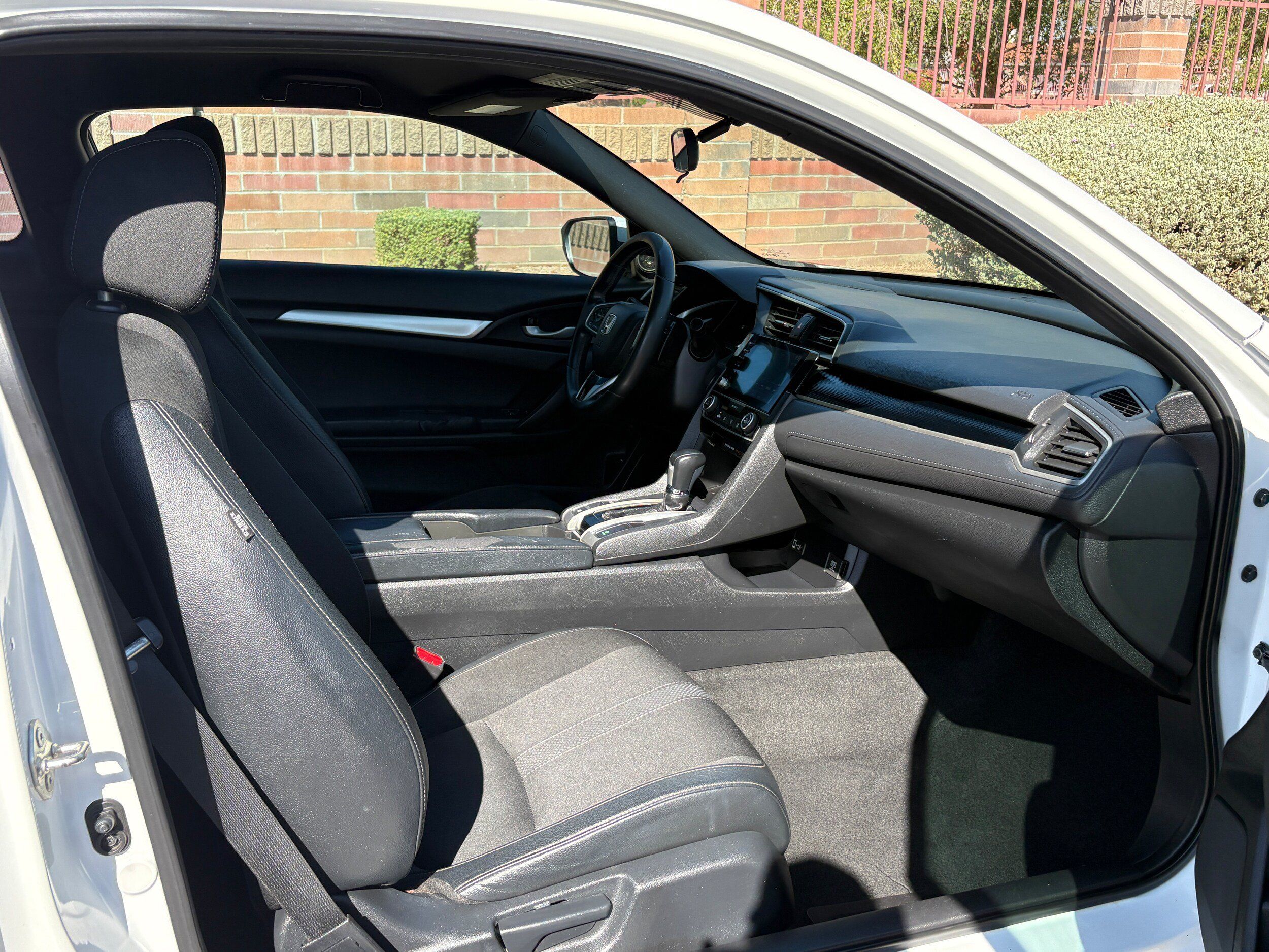 Used 2019 Honda Civic Sport image 10