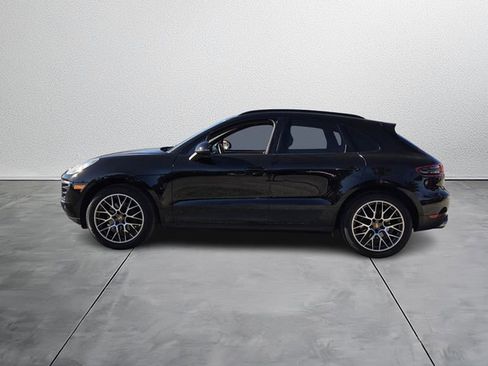 Used 2018 Porsche Macan Sport Edition image 3