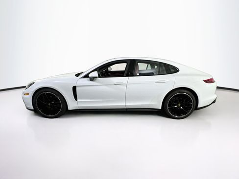 Used 2020 Porsche Panamera 4 AWD/4WD image 8