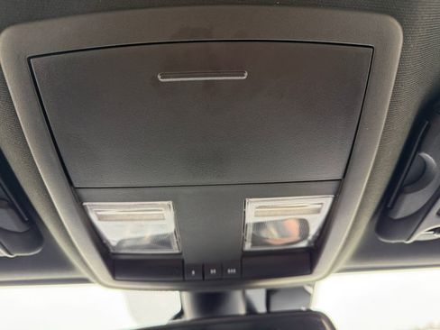 Used 2021 Dodge Challenger GT w/ Plus Package image 30