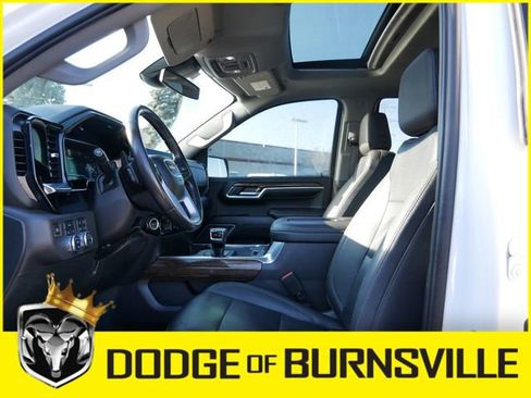 Used 2022 GMC Sierra 1500 Elevation w/ Elevation Premium Package image 14