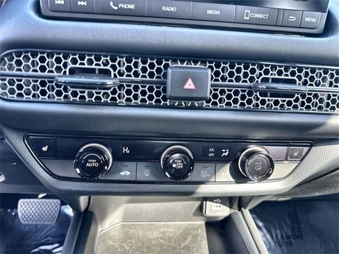 Used 2024 Honda HR-V Sport image 17