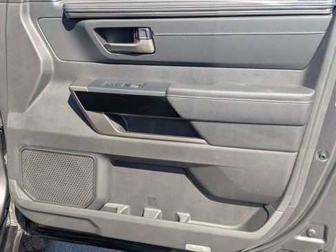 Used 2025 Toyota Tundra Limited image 13