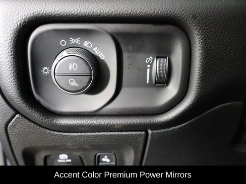 New 2026 RAM 1500 4x4 Crew Cab image 22