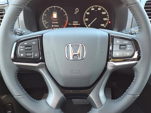 New 2026 Honda Odyssey Touring image 15