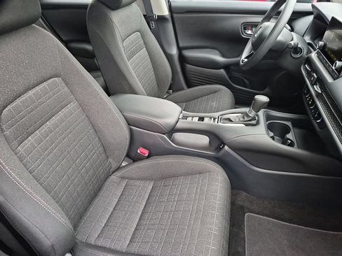 Used 2025 Honda HR-V LX image 30