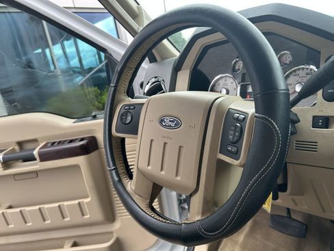 Used 2010 Ford F350 Lariat AWD/4WD image 8