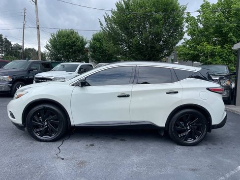 Used 2017 Nissan Murano Platinum w/ Platinum Technology Package FWD image 9