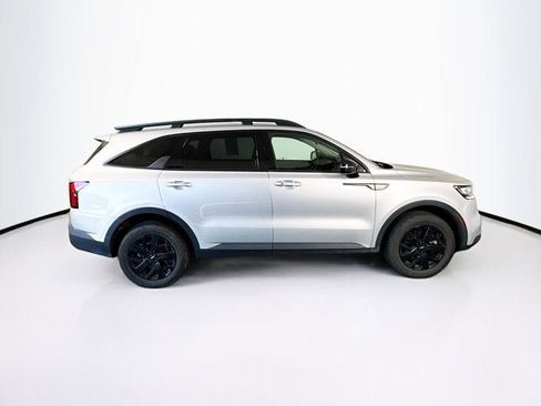 Certified 2022 Kia Sorento S image 4