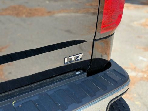 Used 2014 Chevrolet Silverado 1500 LTZ w/ LTZ Plus Package image 12
