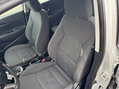 Used 2013 Kia Rio LX w/ PWR Pkg image 19