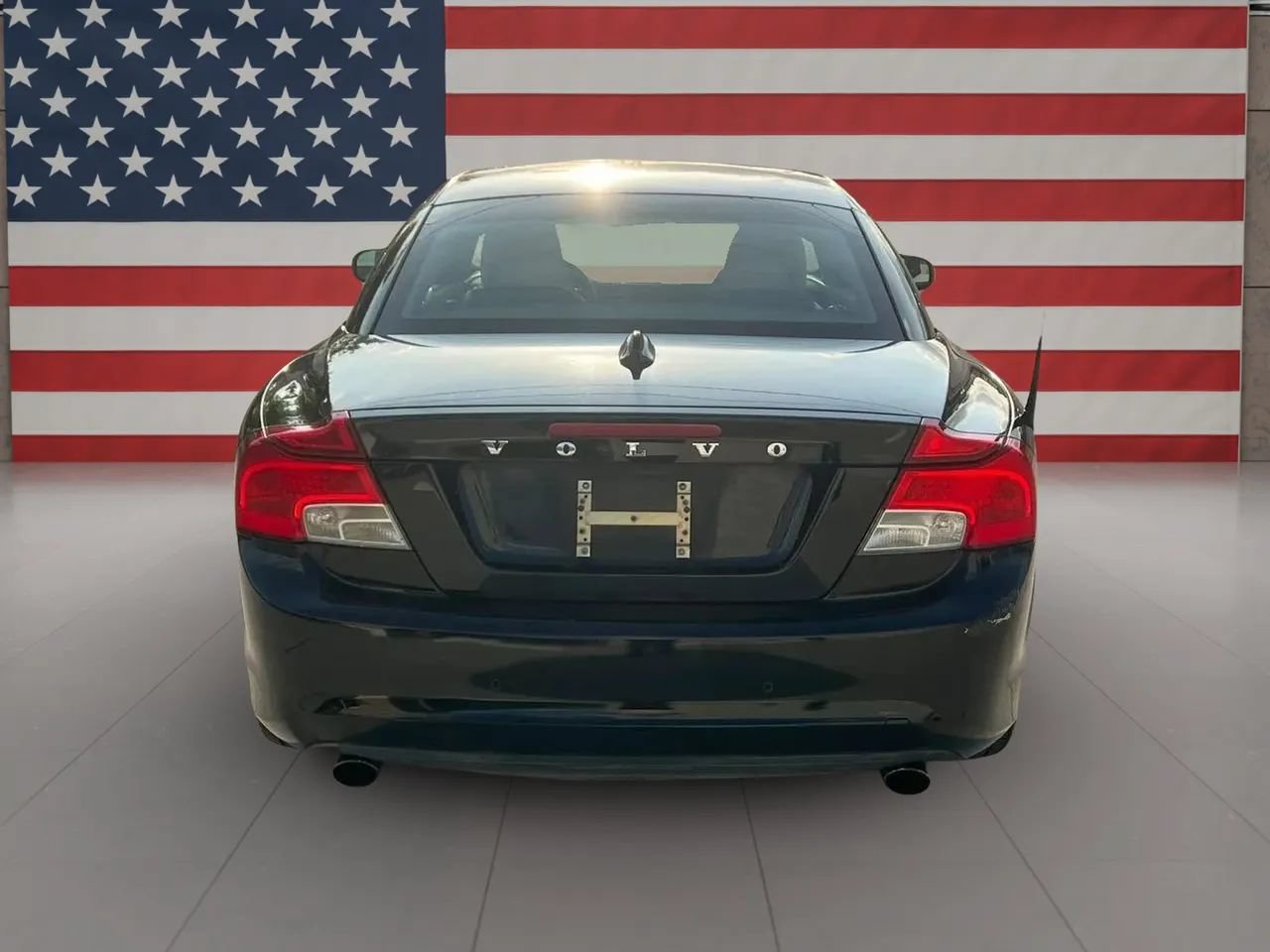 Used 2011 Volvo C70 T5 FWD image 12